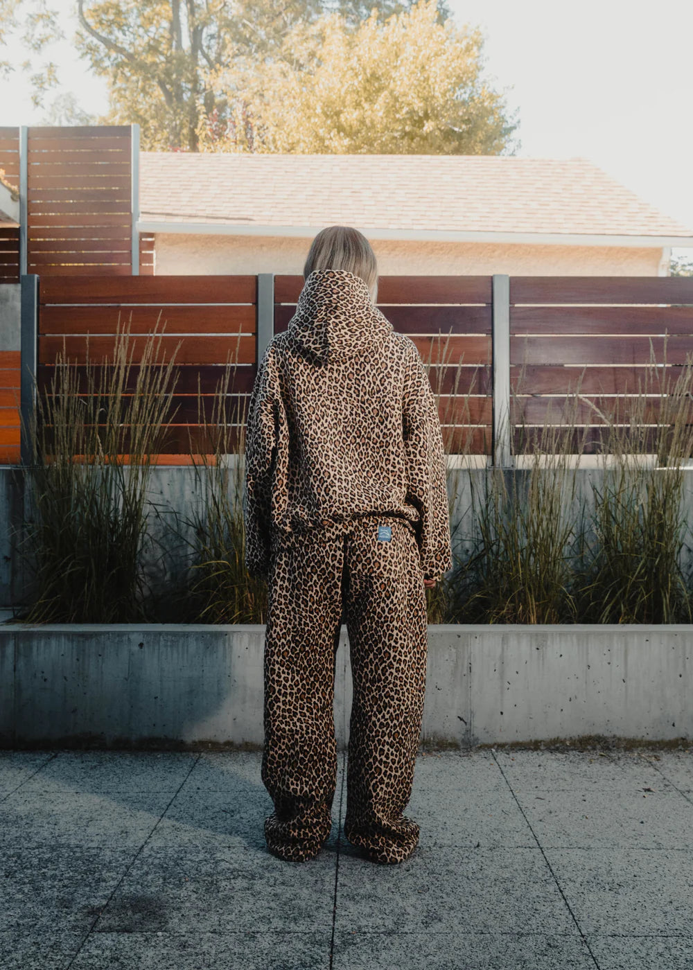 UNISEX Akimbo Sweatpants - Leopard